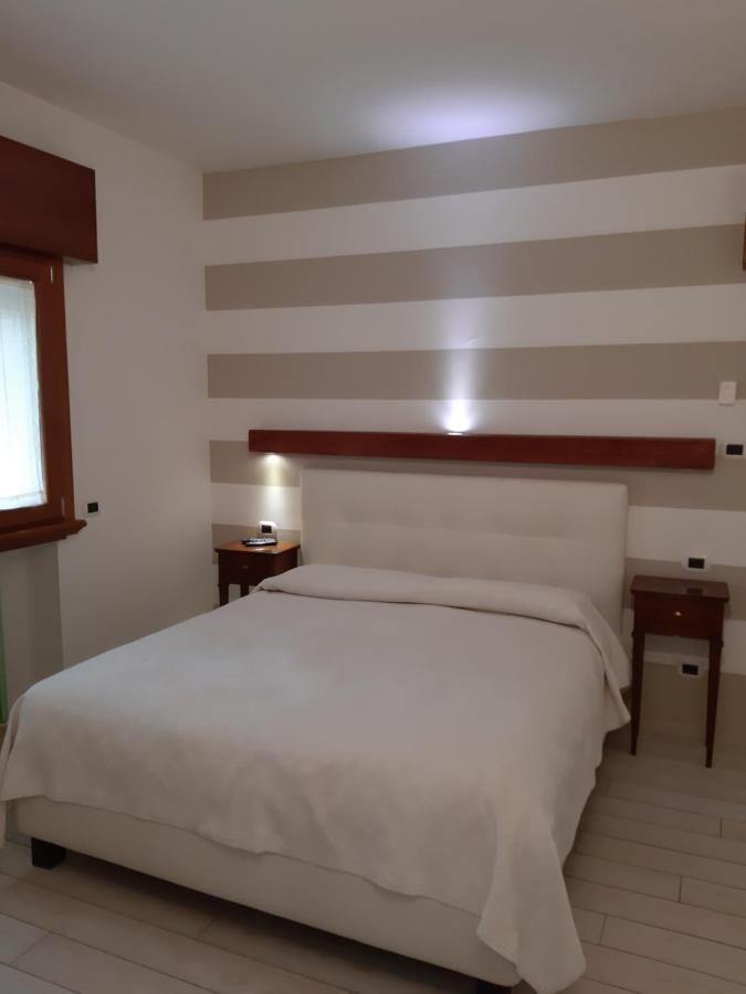 Sweet Appartment Di Guido Peschiera del Garda Luaran gambar