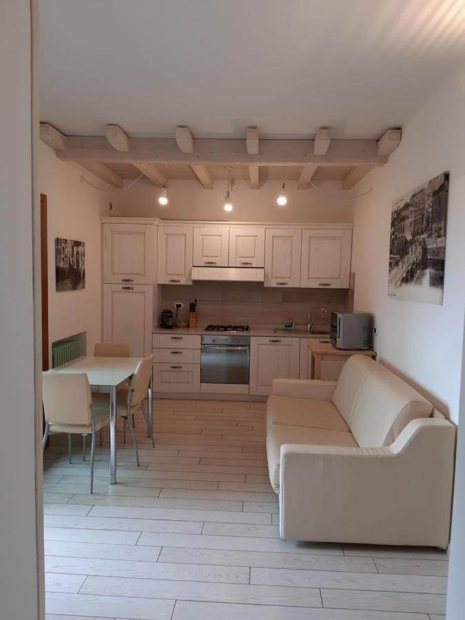 Sweet Appartment Di Guido Peschiera del Garda Luaran gambar